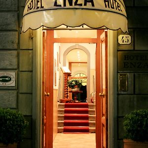 Hotel Enza